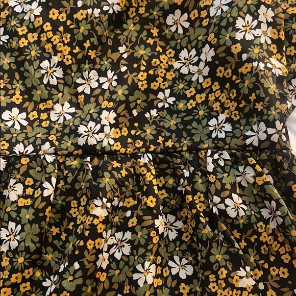 LE LIS Tie Back Floral Dress in Black and Yellow - Picture 3 of 6